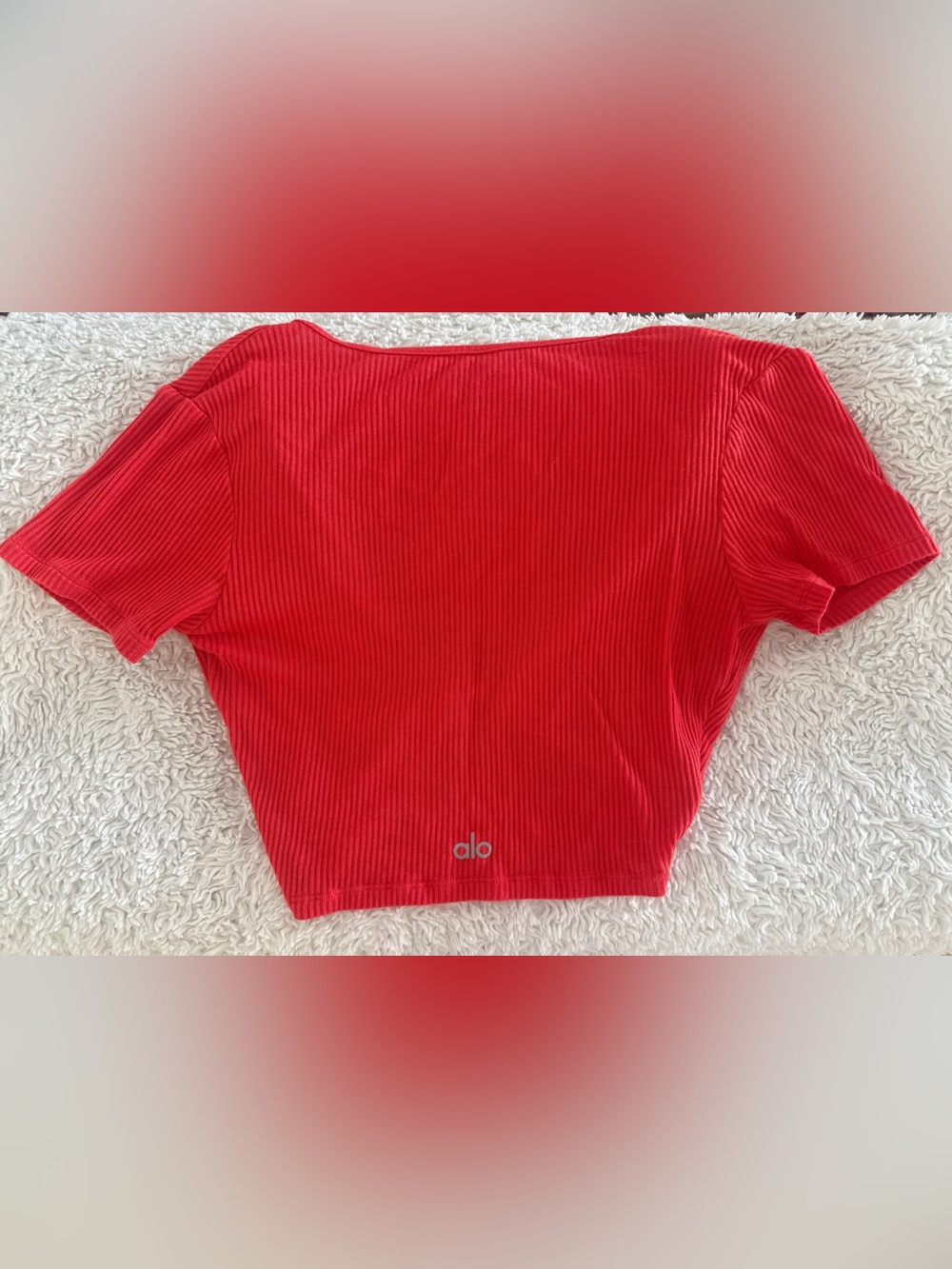 ALO Yoga “knotty” crop top